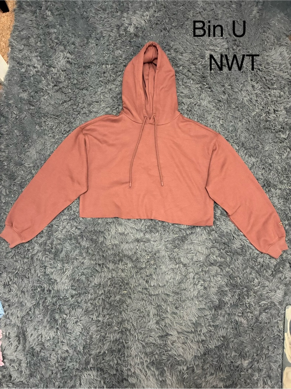 Fabletics Cropped Hoodie in Mauve